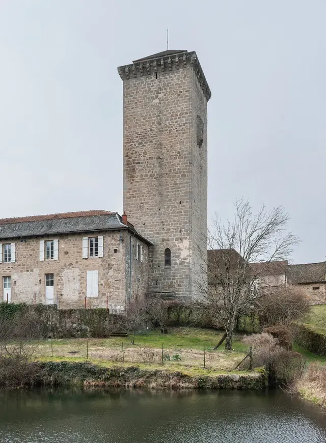 Ruines de la tour
