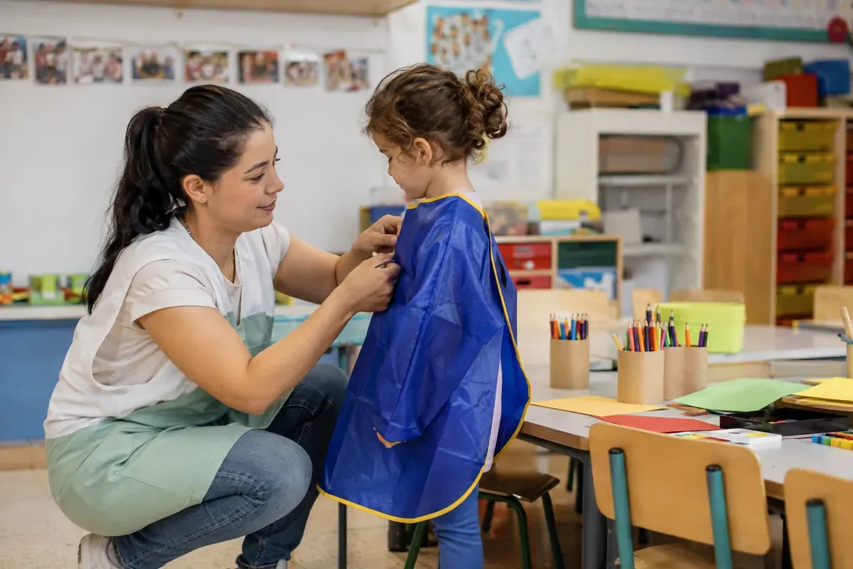 Agent territorial spécialisé des écoles maternelles (ATSEM)