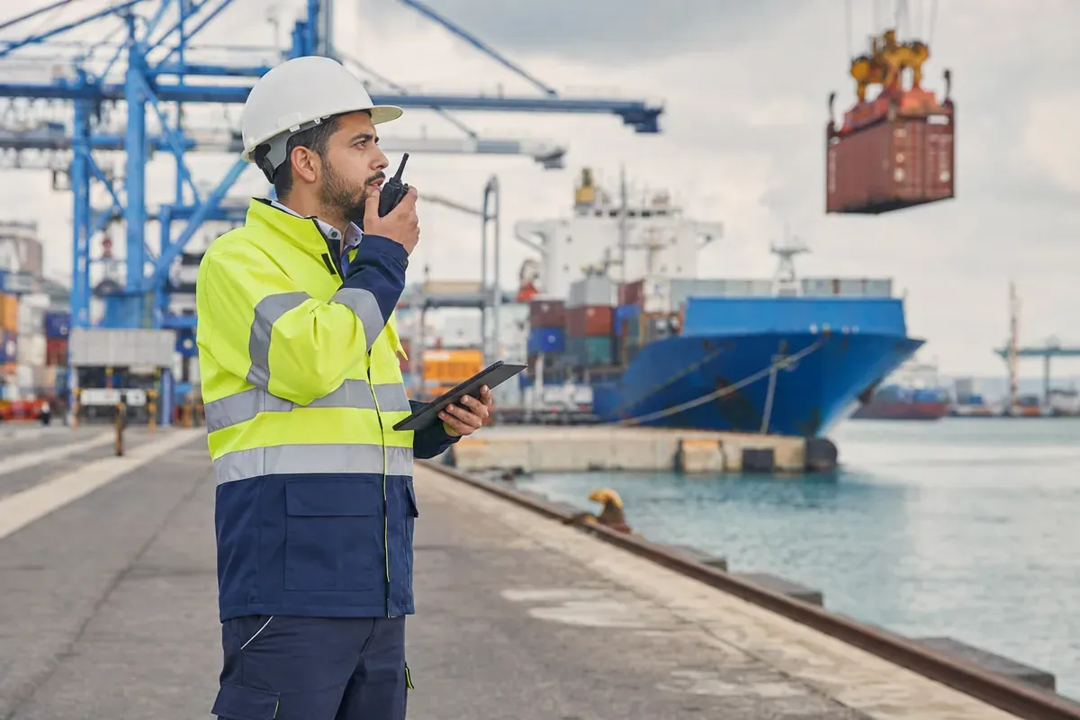 Assistant d'exploitation transport maritime