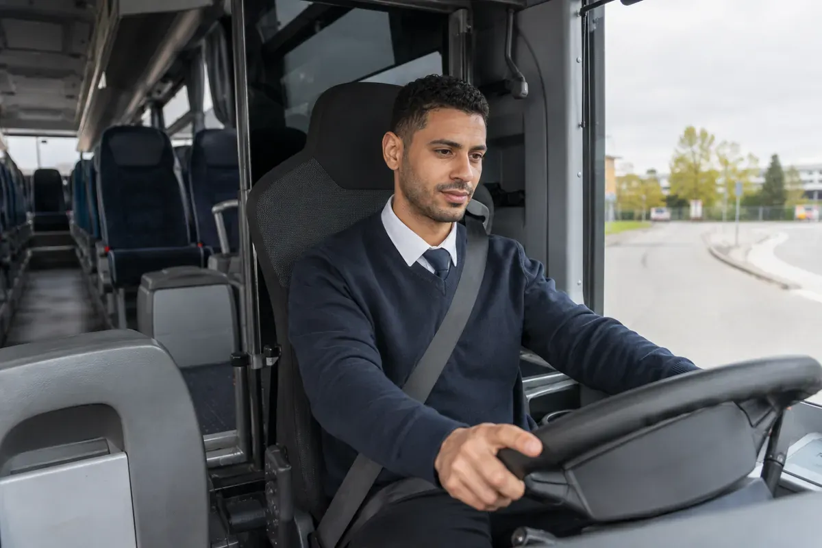 Conducteur d'autocar ligne régulière