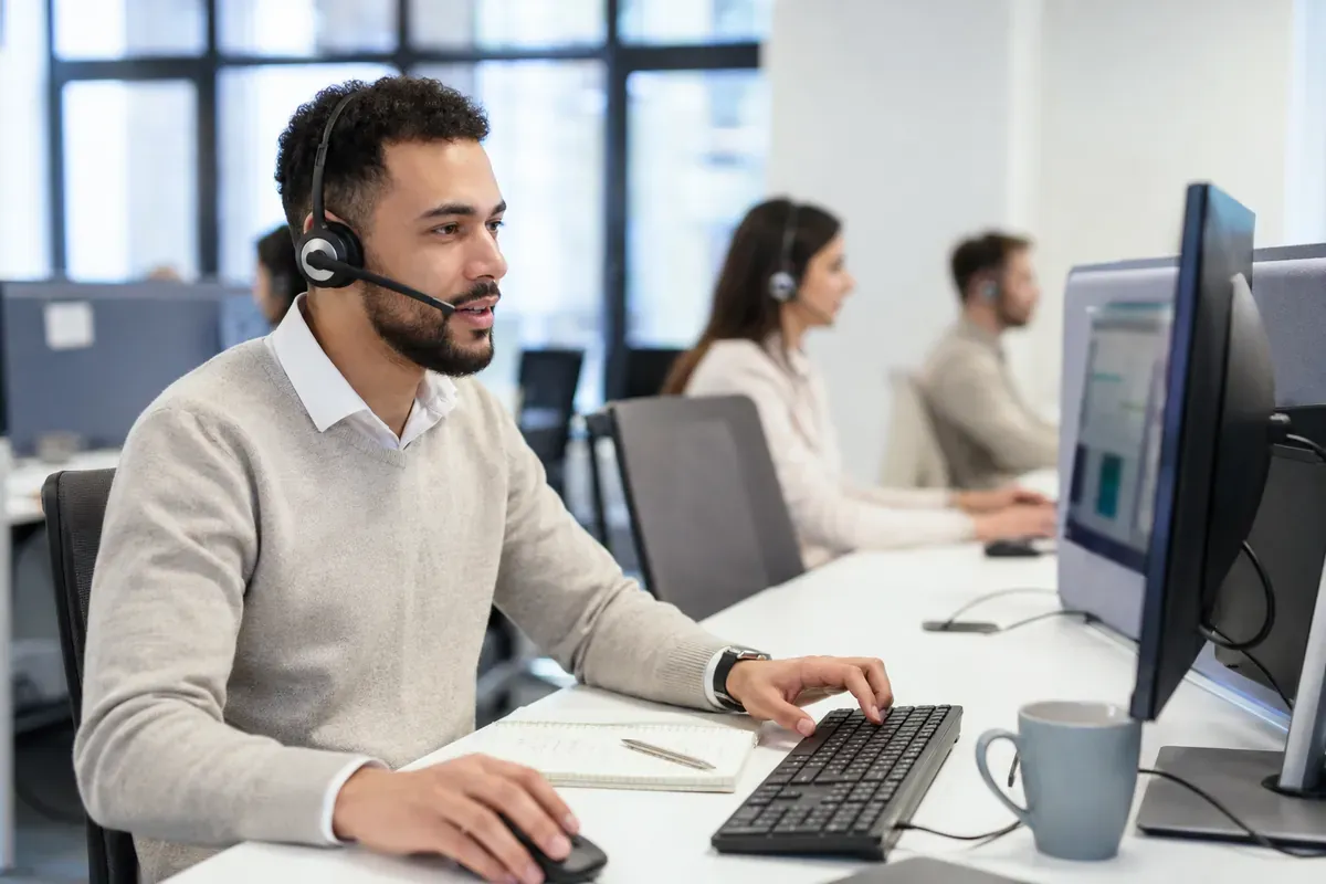 Conseiller clientèle à distance
