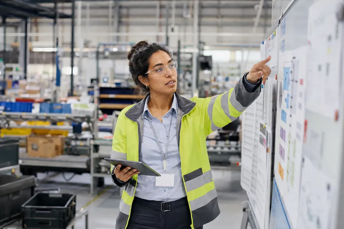 Ingénieur supply chain en industrie