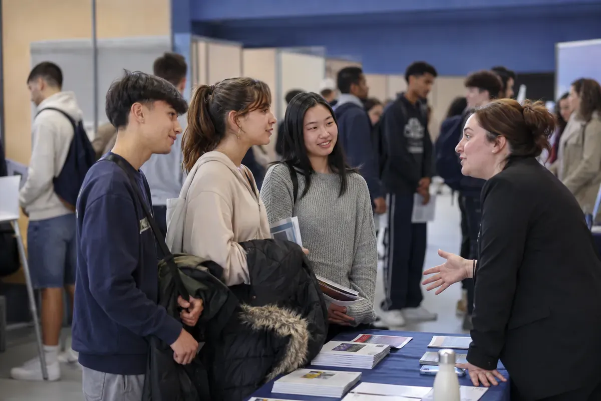 École privée, bachelor, RNCP : vérifier une formation