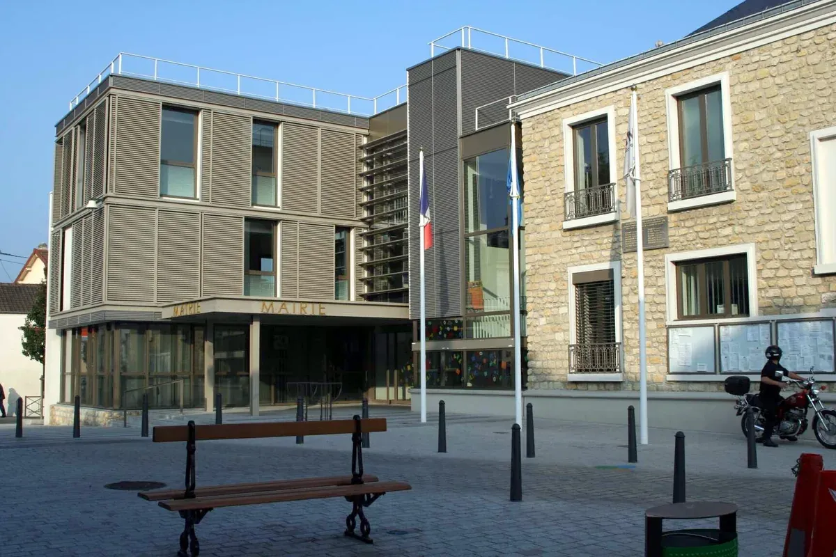 Les Mureaux