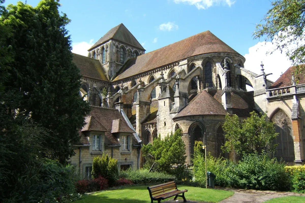 Lisieux