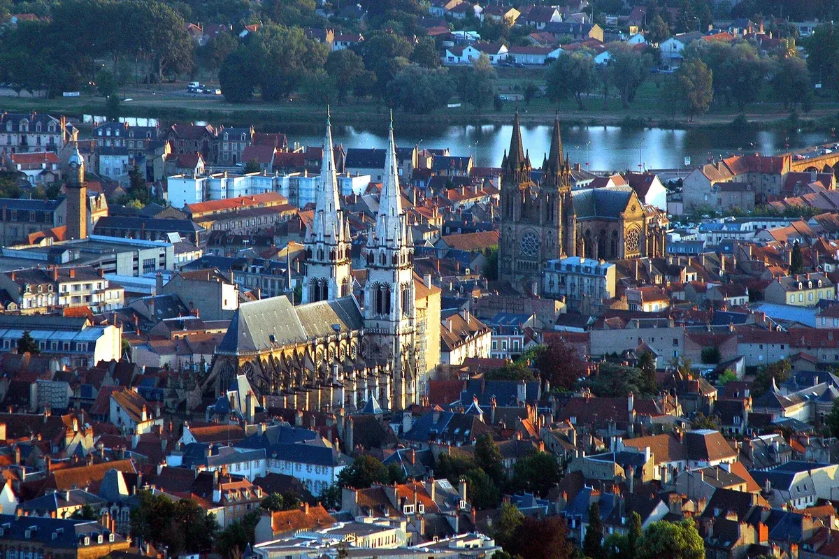 Moulins