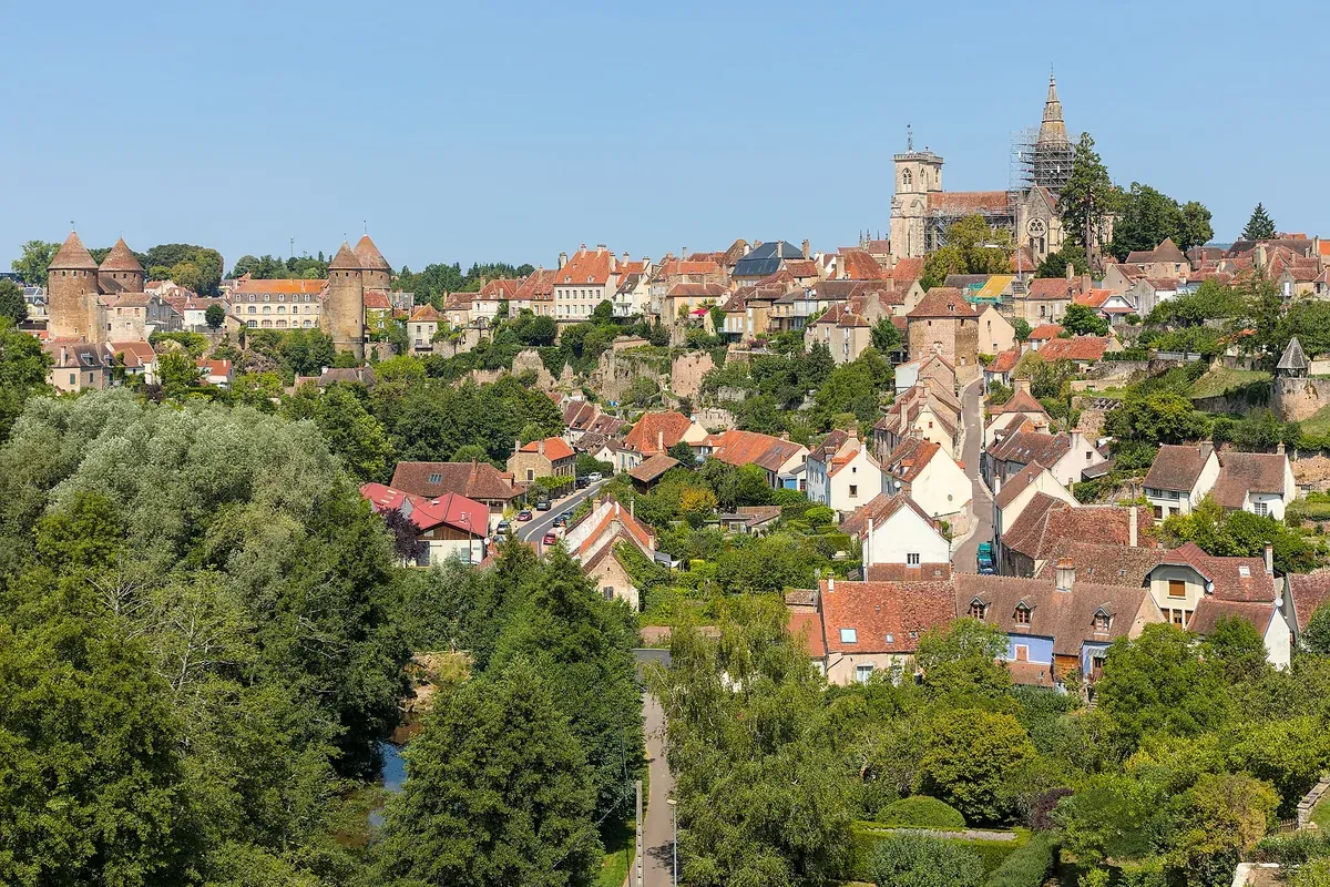 Semur-en-Auxois