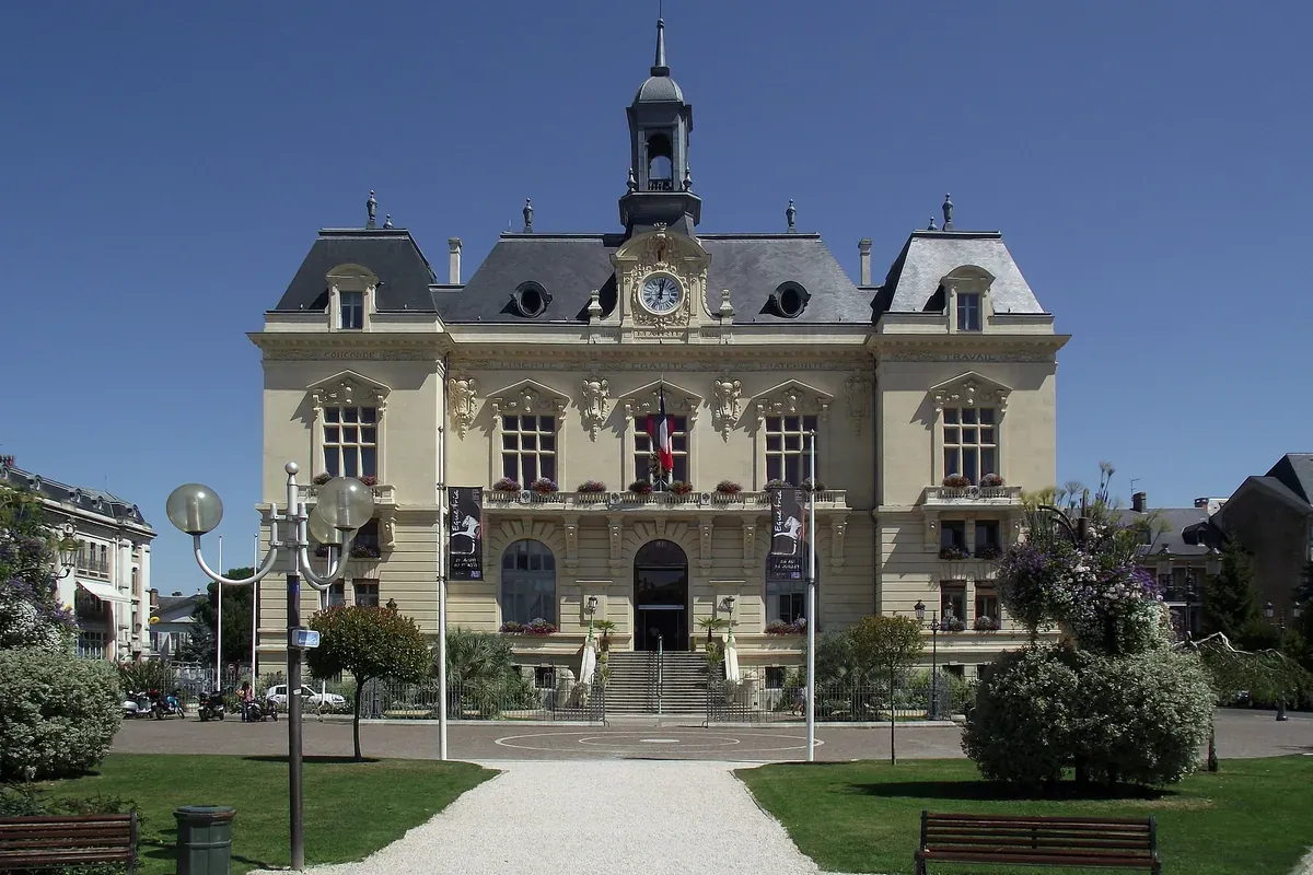 Tarbes