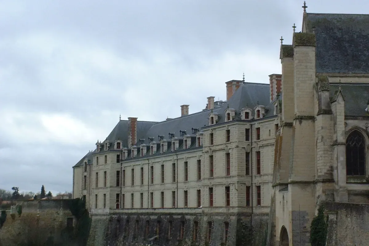 Thouars